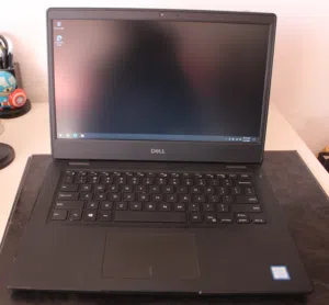 DELL لابتوب الجيل الثامن Cor i5 شاشة 14 انش ( مكتبي )