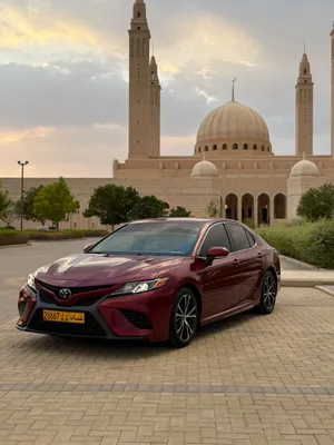 Used Toyota Camry in Al Dakhiliya