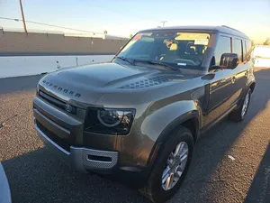 Used Land Rover Defender in Dubai