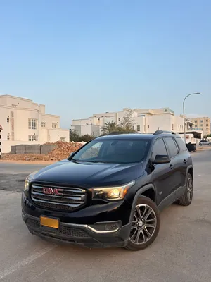 Used GMC Acadia in Muscat