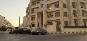 استوديوهات مفروشة فاخرة للإيجار – الجبيهة بالقرب من الجامعة الأردنية  Furnished Studios-aljubeiha
