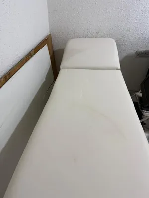 تخت فحص لعياده