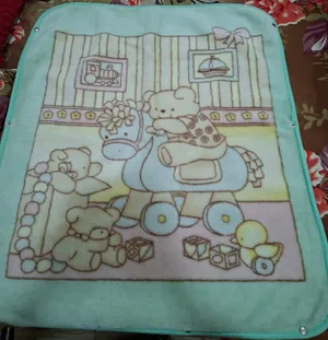 Used baby blanket, in very good condition. zip at the side too. size: 80×95 cm weight: 500 G