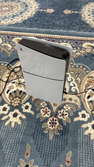 سوني فايف سلم نسخه كامله معاه يده وباقه العاب