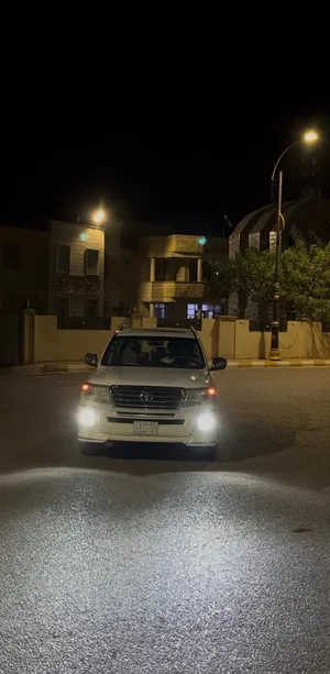 لانكدكروز2008 مكفوله