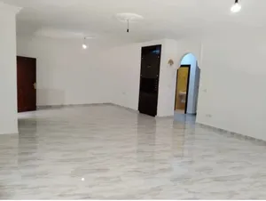 شقة ارضية في شميساني للايجار
