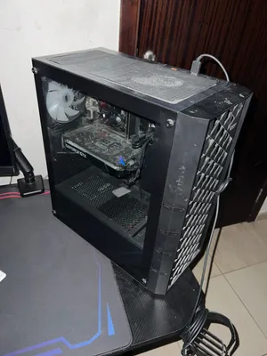 PC للبيع للتواصل