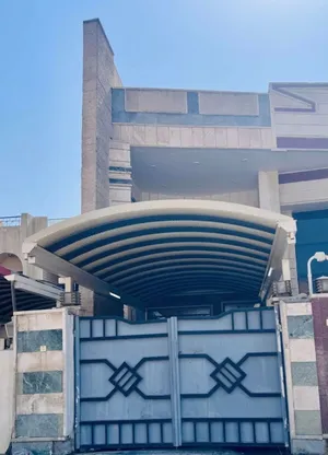 130 m2 3 Bedrooms Townhouse for Rent in Baghdad University