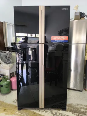 Hitachi refrigerator for saill