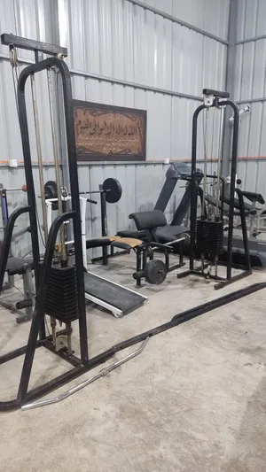 للبيوت والنوادي الرياضية بحاله ممتازه لبناء الأجسام وتخفيف الوزن