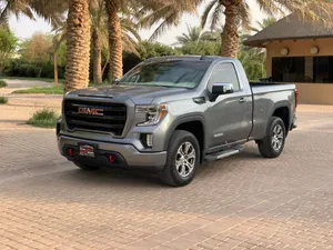 Used GMC Sierra in Al Ain