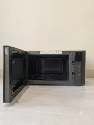 LG NeoChef Smart Inverter Microwave Oven - Stainless Steel