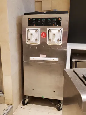 Taylor heavy duty ice cream machine