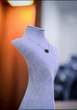 مجسمات عرض ذهب وفضة للبيع
