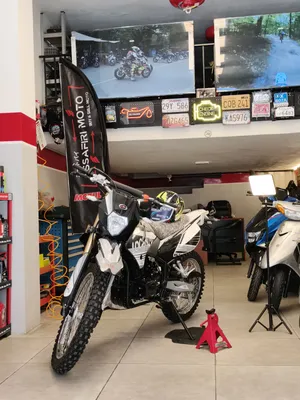 logan-250cc