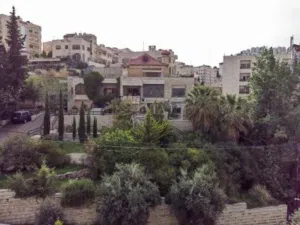 600 m2 5 Bedrooms Villa for Sale in Amman Tla' Ali