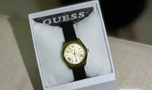 ساعة GUESS للبيع موضة نسائية