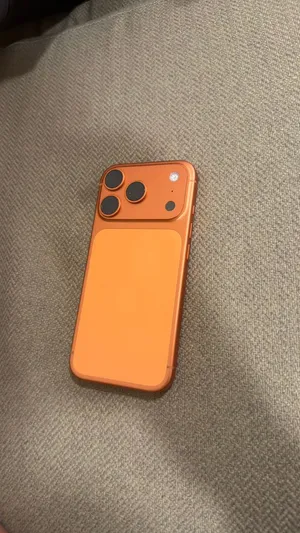 Iphone 17 pro orange