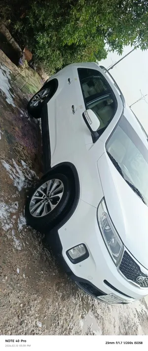 Used Kia Sorento in Basra