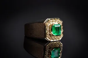 خاتم زمرد طبيعي  Natural Emerald Ring