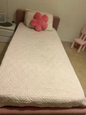 تخت من جوايكو