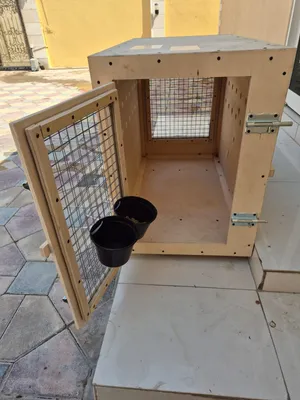 Large Wooden Dog Transport / Kennel Box – 92 × 75 × 55 cm