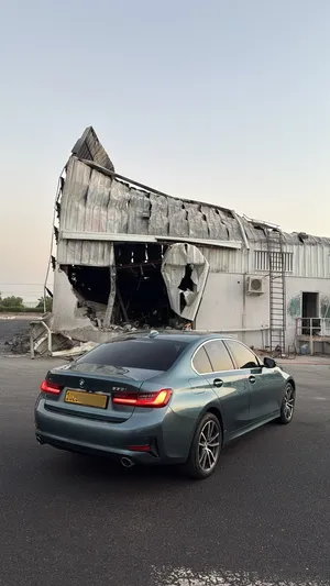 2019 BMW : 330I x driver