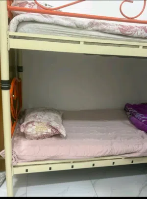 سرير طابقين