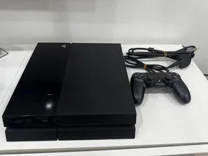 Playstation 4 500 GB jailbroken with games مبرمج مع ألعاب