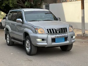 تويوتا برادولاندكروزرموديل2005 ستة سلندر (VX) جير أوتوماتيك خليجي كررررت