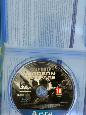 لعبة call of duty modern warfare نظيف جدا و شغال بي 7 وقابل للتفاوض