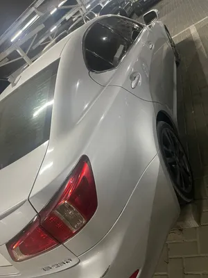 Used Lexus IS in Dubai
