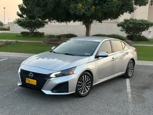 Used Nissan Altima in Al Batinah