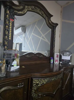 Antique-style wooden dresser with large ornate mirror  large size