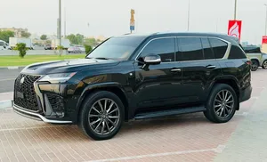 لكزس F سبورت LX600 خليجي 2023 صبغ وكاله وتشيكات وكاله نظيفه جدا بدون حوادث