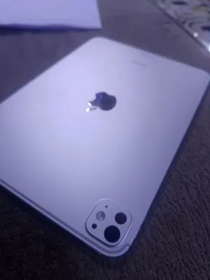 ايباد 11 M4 للبيع