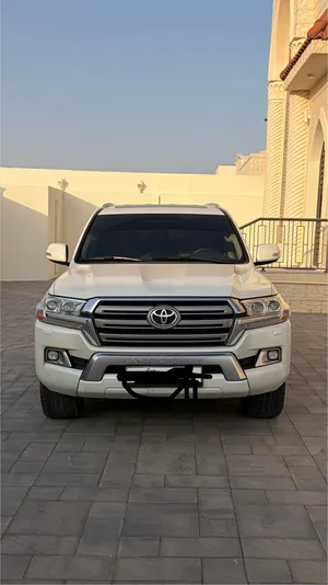 Used Toyota Land Cruiser in Al Ain