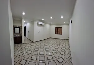 110 m2 3 Bedrooms Apartments for Rent in Al Wakrah Other
