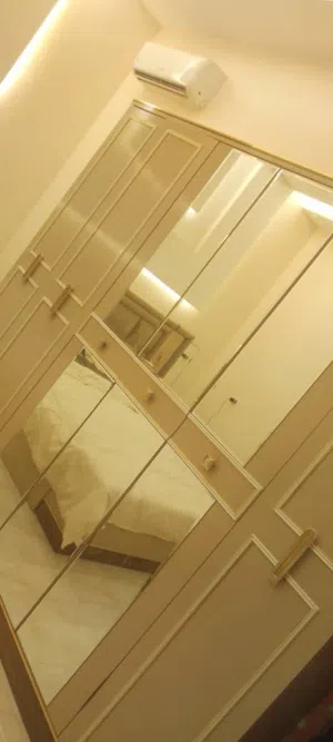 غرفة نوم مستعملة استعمال نظيف