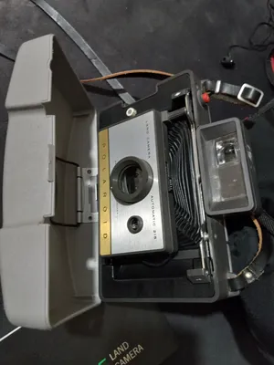 كاميرا POLAROID للبيع