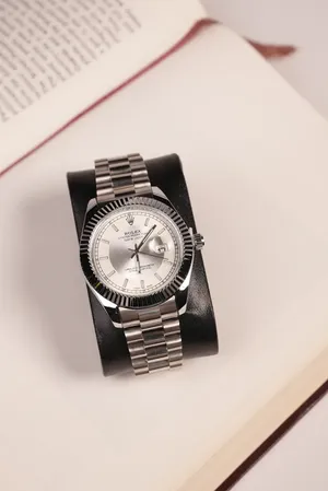 ساعة ROLEX