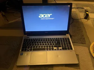 لابتوب للبيع Acer Aspire V3-572