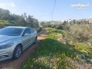 أعلى قمه وكاشفه عنيبه جرش مزرعه مشجره جاهزه