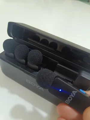 BOYA Wireless Microphone 4 مايكات لاسلكية مستعمل شهرين فقط — حالة الجديد اقرأ الوصف