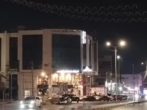 مخازن عدد 2 للايجار منطقه مجمع عمان الجديد و اربيلا مول ودوار اليوسفي
