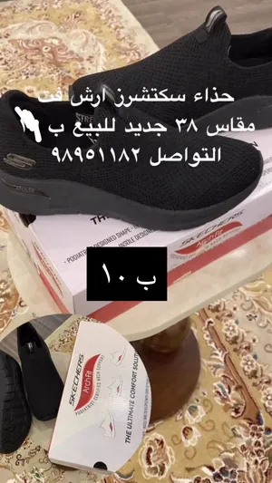 جوتي جديد غير مستعمل مع فساتين