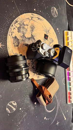 Fujifilm X-T4 (الفضي). فوجي