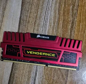 رامات Corsair Vengeance DDR3 سعة 16GB قطعتين التواصل وتساب فقط