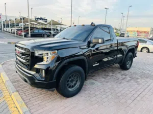 Used GMC Sierra in Sharjah