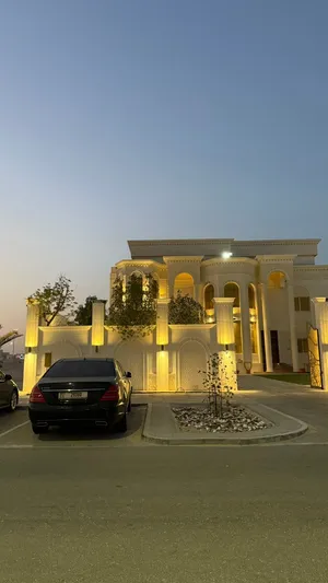 للايجار شقتين في الرياض (شقة غرفتين وصالة وحمامين) و ( شقة اربع غرف وصالة وثلاث حمامات مع بلكونة )